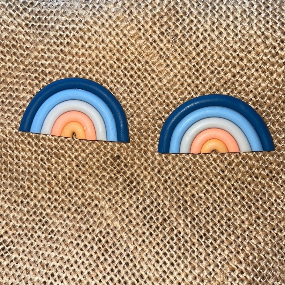 Clay Rainbow Blue tone Earrings In style New - Picture 8 of 9